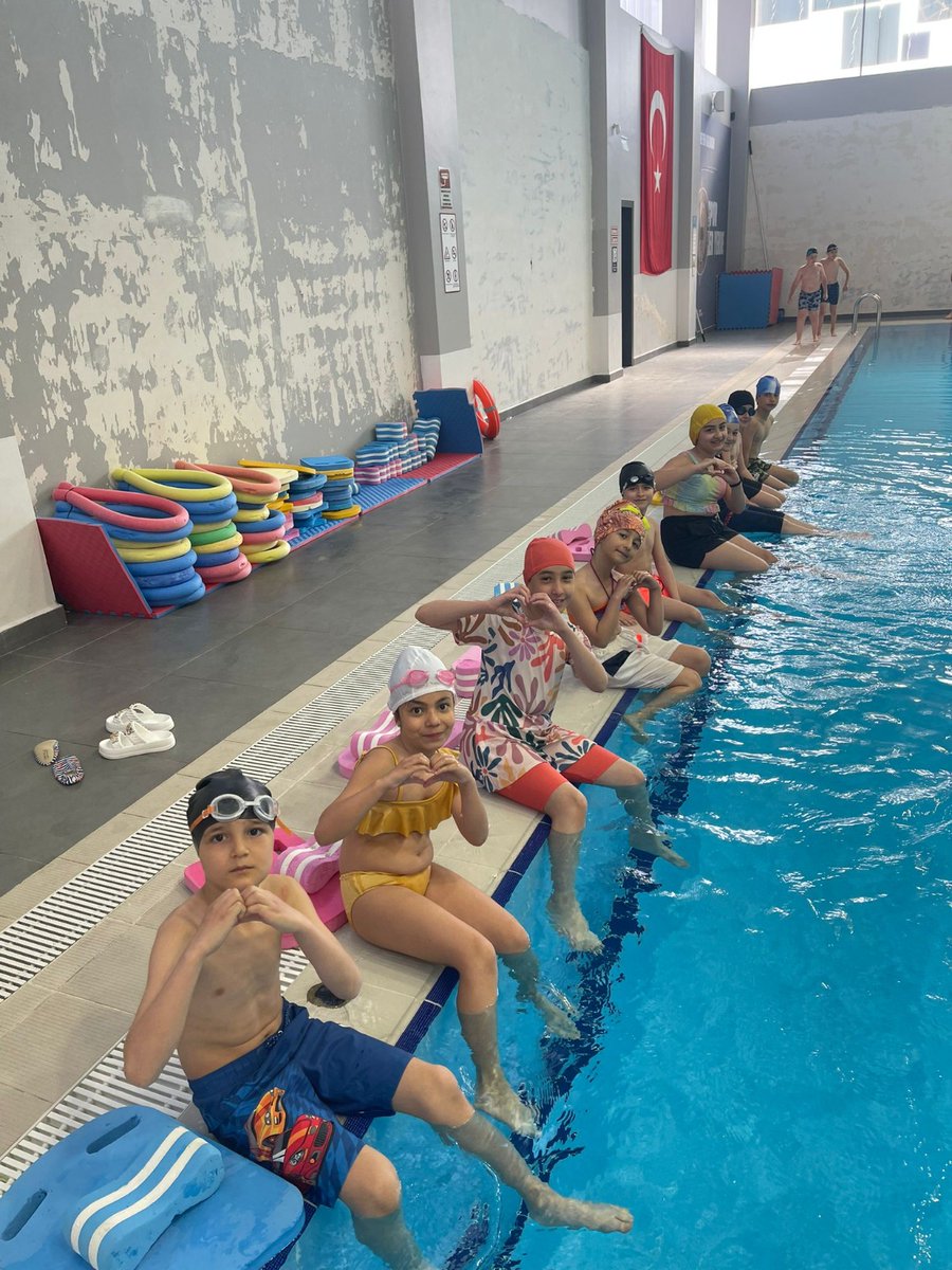 🏊‍♂️ Altıağaç-Karaağaç Yüzme Havuzumuzda yaz boyunca yüzme keyfi devam ediyor!

Vatandaşlarımızın sporla buluştuğu, çocuklarımızın güvenle yüzme öğrendiği bu modern tesisimizde her yaştan hemşehrimiz için sağlıklı ve eğlenceli bir ortam sunuyoruz.

#mamakiçincanlabaşla