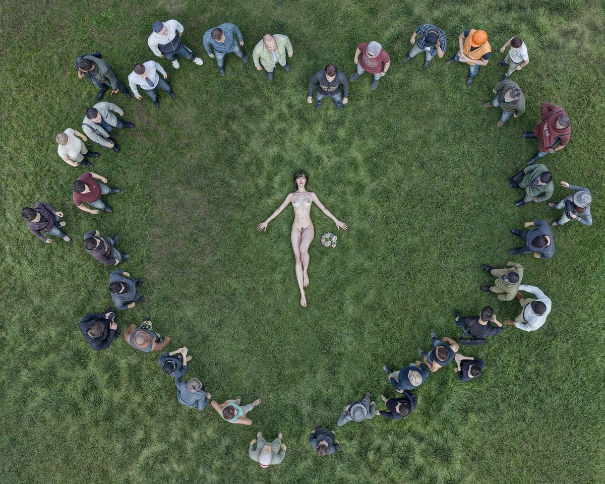 【Remaster】【红尘：爱】
三千大千，众生熙攘，真情虚爱
#3DCG #DAZ #rendering