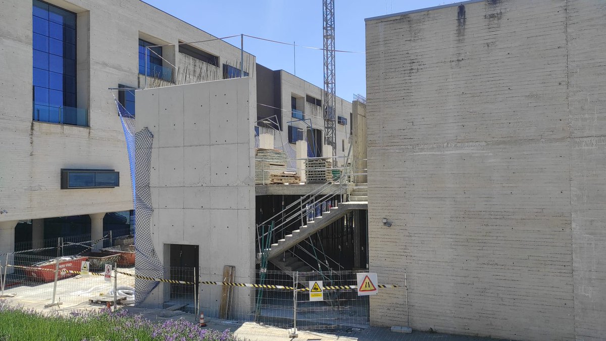 Centro de Láseres Pulsados (@clpu_icts) on Twitter photo #ICTSNews las obras de construcción de la zona experimental AREX2 del <a href="/clpu_icts/">Centro de Láseres Pulsados</a> van a buen ritmo! Una ampliación que incrementará la versatilidad de la infraestructura para usuarios; Proyecto cofinanciado x el CLPU y <a href="/CienciaGob/">Ministerio de Ciencia, Innovación y Universidades</a> a través de fondos #PRTR (Next Generation EU) #ICTSNews las obras de construcción de la zona experimental AREX2 del <a href="/clpu_icts/">Centro de Láseres Pulsados</a> van a buen ritmo! Una ampliación que incrementará la versatilidad de la infraestructura para usuarios; Proyecto cofinanciado x el CLPU y <a href="/CienciaGob/">Ministerio de Ciencia, Innovación y Universidades</a> a través de fondos #PRTR (Next Generation EU)