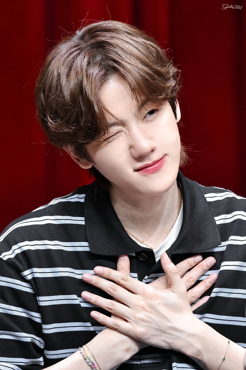 squirtle_bbh's tweet photo. 250523 withmuu 백현 팬싸 

고생 끝에 낙이 온다 그대를 만나고
😉☺️

@B_hundred_Hyun @BAEKHYUN_INB100
 
#BAEKHYUN  #백현 #ベッキョン https://t.co/xpcuPEnz8M