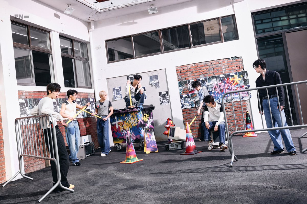 ENHYPEN
<DESIRE : UNLEASH Preview>
Photo Sketch 📸

(weverse.io/enhypen/media/…)

#ENHYPEN #엔하이픈
#DESIRE_UNLEASH