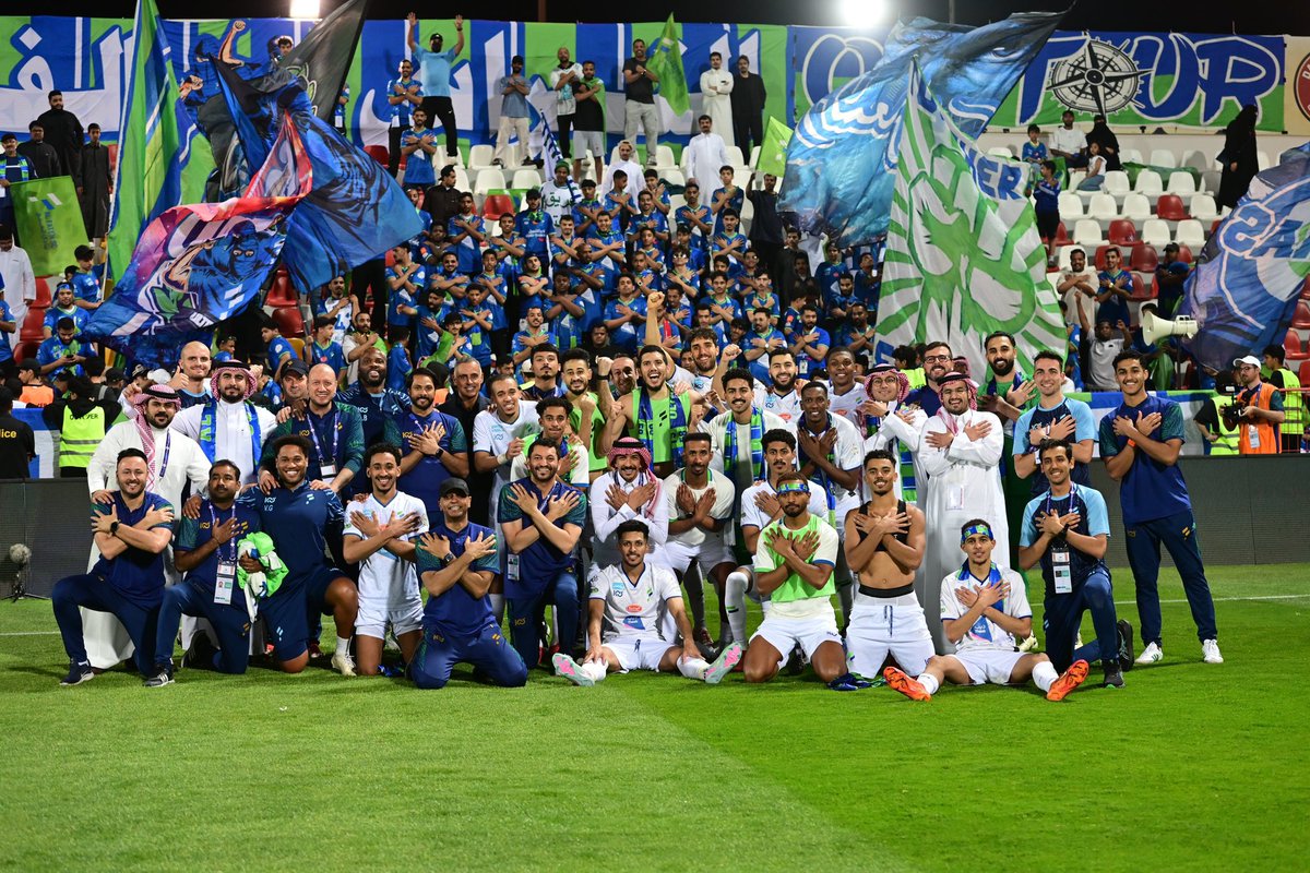 الحمدلله رب العالمين
شكراً لكل من ساند وعمل في هذا الكيان من لاعبين إدارة مدربين وجماهير
لكن لا بد من وقفة التفريط باللاعبين قد يعيدنا إلى المعاناة الموسم القادم أصعب والاستقرار الفني والإداري ضروري

نأمل أن تكون هذه المرحلة درسًا وأن نرى الفتح أقوى وأفضل الموسم المقبل 💙💚