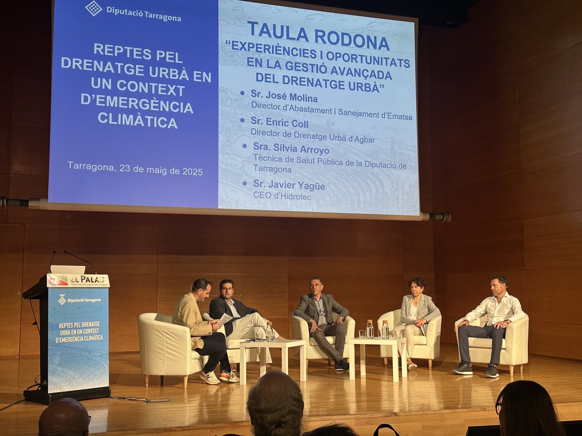 .<a href="/ArmenterJosep/">Josep Lluís Armenter Ferrando</a> a la cloenda de la jornada Reptes del drenatge urbà en emergència cliàtica, organitzada per #DiputacióTarragona: “consolidar el sanejament i aprofitar tot el potencial de la reutilització són eixos fonamentals de la política que l’aigua que imulsa aquest @Govern”