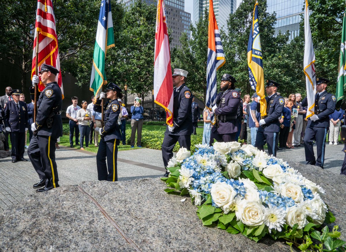 Sept11Memorial's tweet image. May 30 marks 23 years since recovery efforts ended at Ground Zero. We’ll honor the courage of 9/11 rescue &amp;amp; recovery workers, remember those lost to related illnesses, and recognize the strength of survivors &amp;amp; the downtown community: ow.ly/YwKV50VVFxs