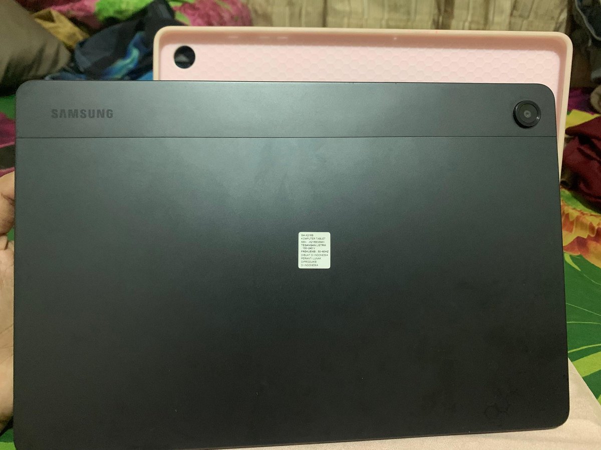 mlilysm3's tweet photo. WTS GALAXY TAB A9+ 5G
EX PEMAKAIAN PRIBADI (CEWEK) 3BLN
8/128 GB, NO DENT
PRICE 3,2JT (NEGO TIPIS)
COD JAKTIM /BISA OREN🍊 (+ADMIN)
BONUS CASING (DI FOTO) &amp; STYLUS PEN

#wts #wtb https://t.co/SCq47BOorz