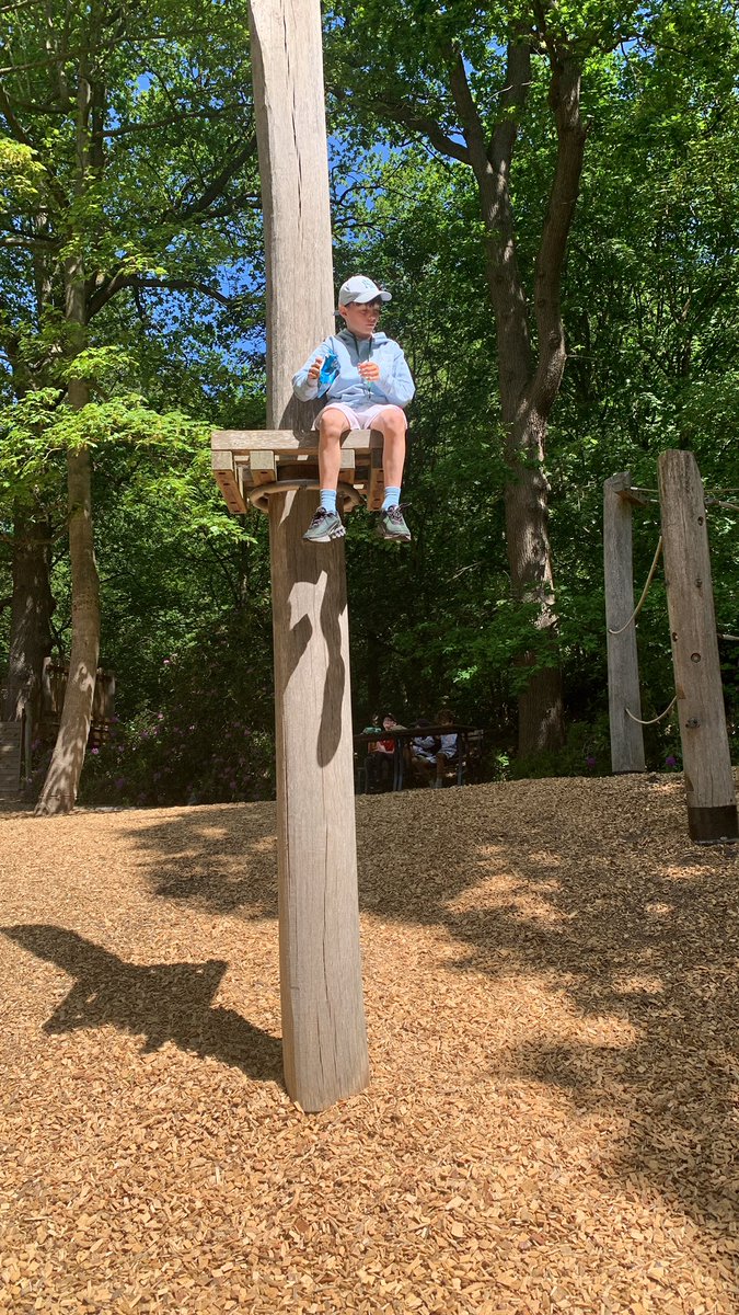 Long Benn Academy tweet media