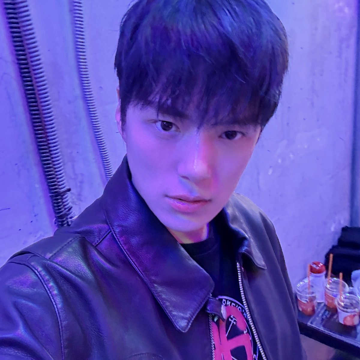 오랜만에 하는 술래잡기같은느낌이랄까..동심의마음 따땃하군 #민혁