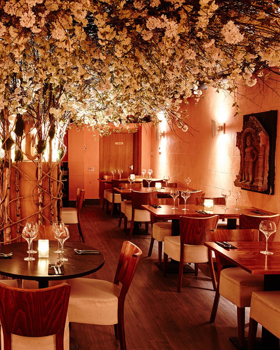 ThaiSquareGroup's tweet photo. Big party? Small get-together? Something in between? We’ve got the space, and the spice. 🌶️ From cosy corners to full-on private spaces, Thai Square’s got your event sorted. Enquire today via the link in bio✨ https://t.co/Qy0CoxER4f