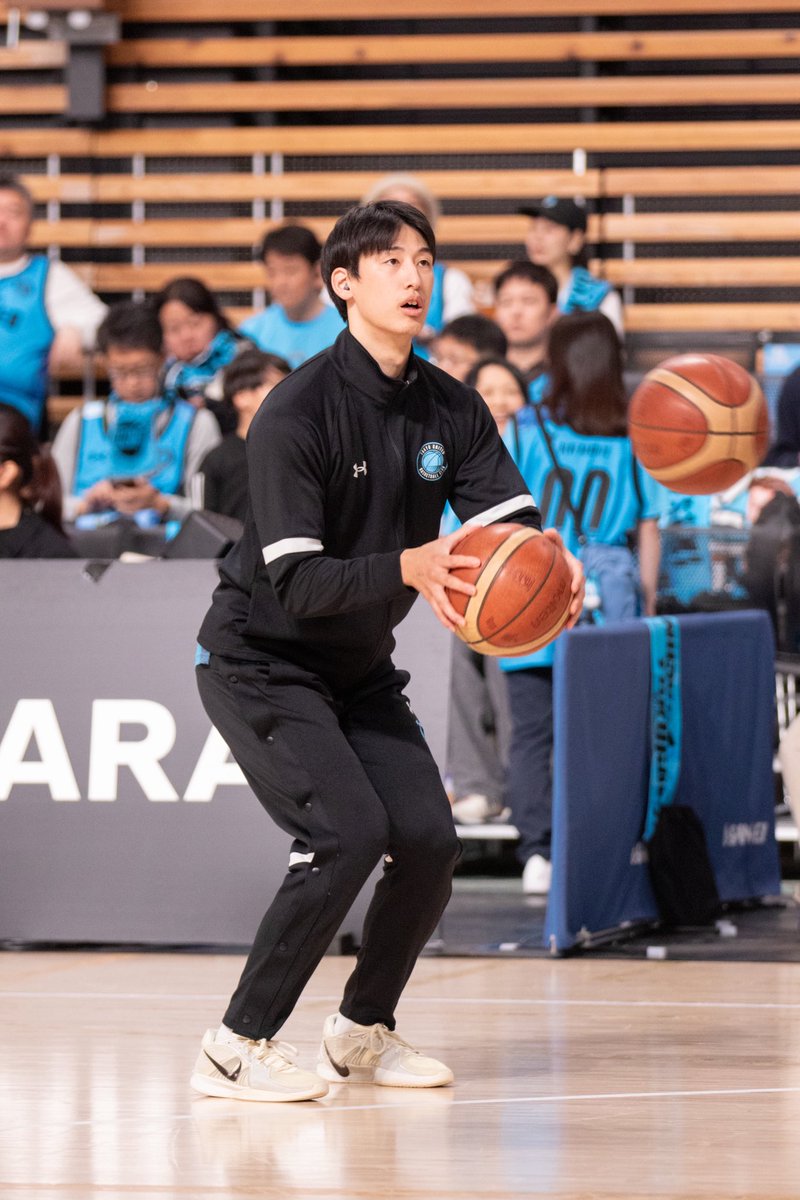 toshipanic's tweet photo. 2025.4.27 B3 PLAYOFFS QUARTERFINALS 2024-25 東京ユナイテッドBC vs アースフレンズ東京Z in 有明アリーナ(サブアリーナ)

德川 慎之介 選手
㊗️継続

#青に染めろ
#JumpUptoB2
#東京ユナイテッドBC
#TUBC
#德川慎之介 https://t.co/QxYyta9FYj
