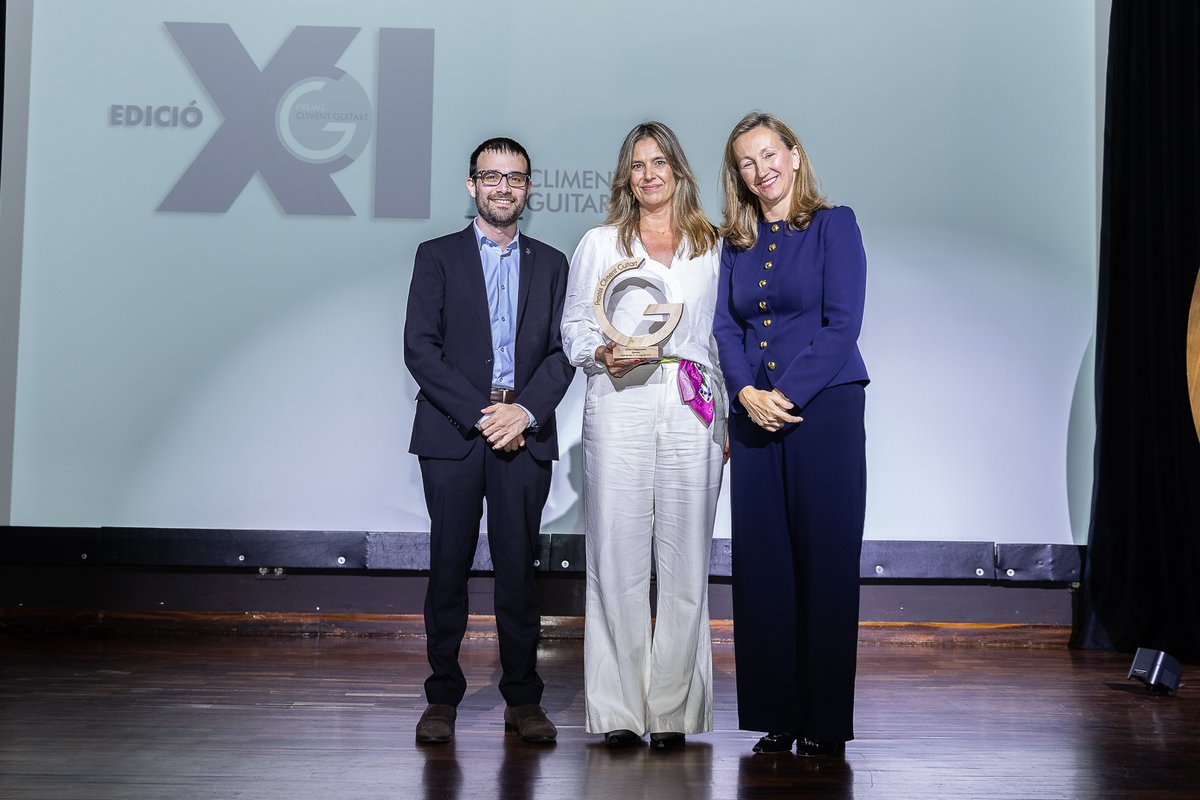 costabrava's tweet photo. 📍Assistim a la XI edició dels Premis Climent Guitart en reconeixement a la tasca de persones, entitats i iniciatives en els àmbits de formació, emprenedoria, solidaritat, música i trajectòria professional. 
✨Enhorabona a Iván José Aguilar, Abricoc, Fundació Josep Santacreu, Juli Guiu, Josep Martí, Domènech Biosca i a l'organització.