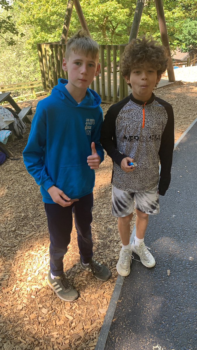 Long Benn Academy tweet media