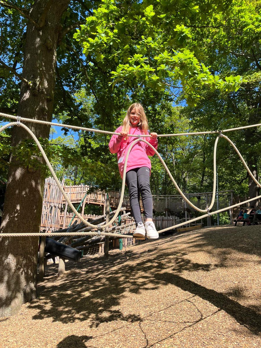 Long Benn Academy tweet media