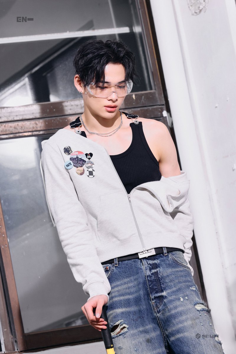 enhypenweverse's tweet photo. (10/10)

@ENHYPEN_members @ENHYPEN #ENHYPEN #엔하이픈 #NI_KI #니키 https://t.co/SYy4HXgXPc