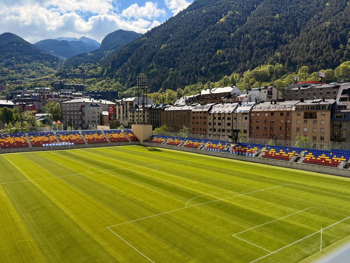 🏟️ ESTRENA! ⚽️🇦🇩

🏆 La FINAL de la Copa Constitució Valira Seguretat es disputarà diumenge a l'Estadi de la FAF a Encamp 🔝

✅ Inter i Atlètic estrenaran aquesta nova instal·lació 😍

🗓️ Diumenge, 18.00h