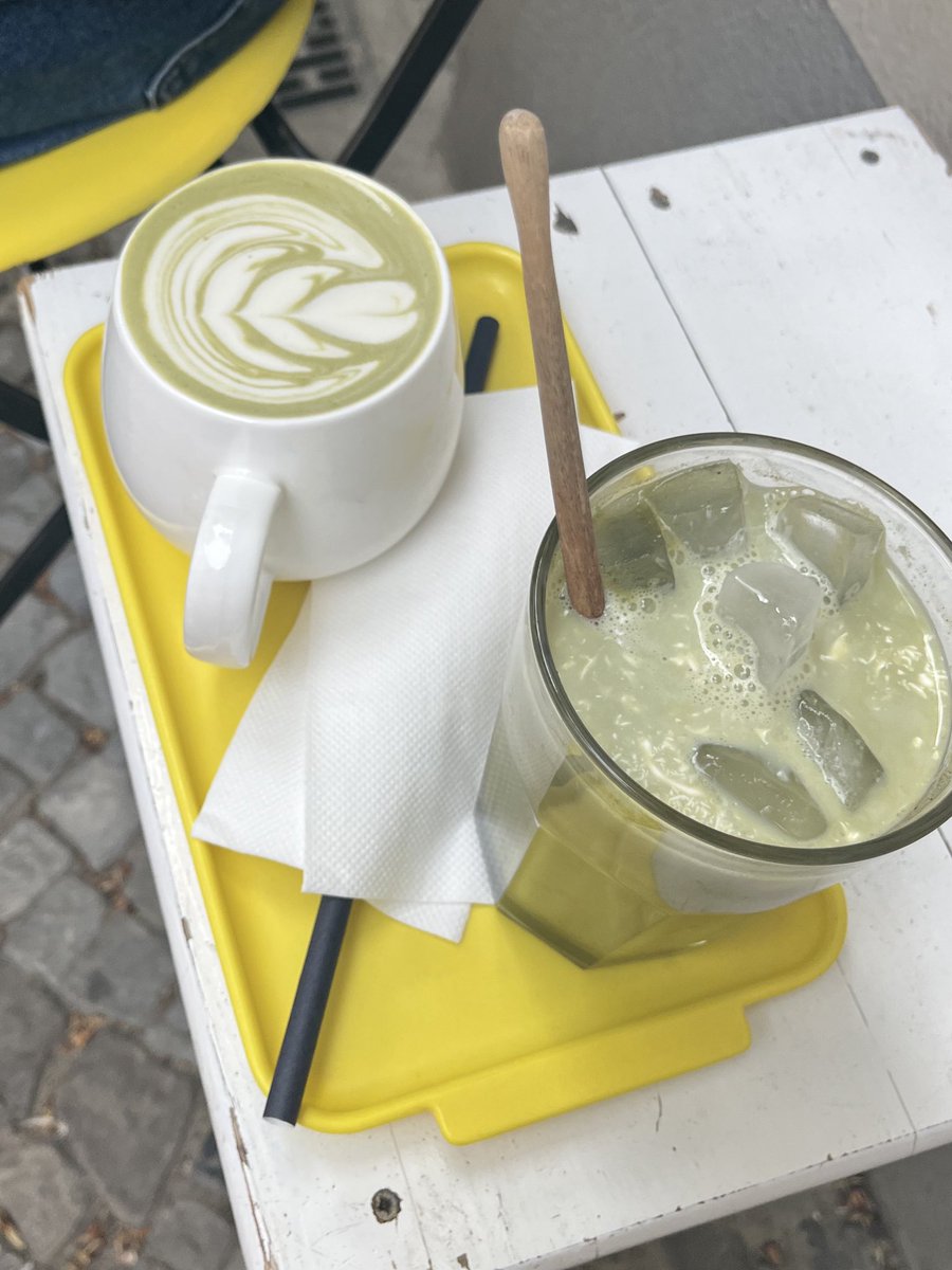 first date and she gave me the prettiest flowers