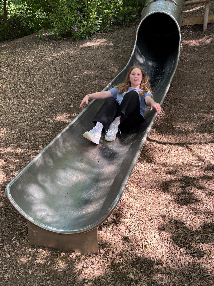 Long Benn Academy tweet media