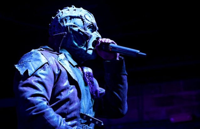 Former MUSHROOMHEAD Vocalist WAYLON REAVIS's A KILLER'S CONFESSION Releases 'Hollow' Single blabbermouth.net/news/former-mu…