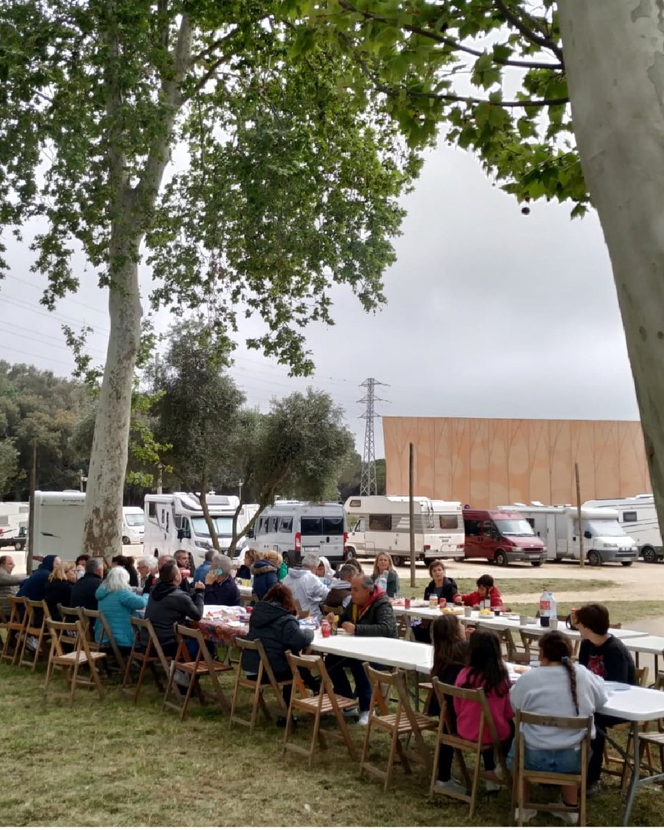 🚐 Famílies viatgeres amb autocaravana o camper… aquesta és la vostra!

✨ 2a TROBADA D'AUTOCARAVANES I CAMPERS
🗓️ Del 23 al 25 de maig de 2025
📍 Santa Cristina d'Aro

📲 Trobareu tota la informació i la programació completa a: menutsgirona.cat/2-trobada-daut…

#menutsgirona #turisme