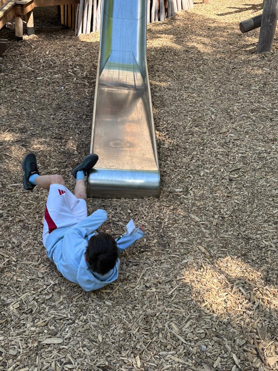 Long Benn Academy tweet media