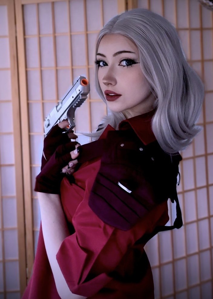 JACKPOT !!!!!

⋆˙⟡  dante from devil may cry ⋆˙⟡