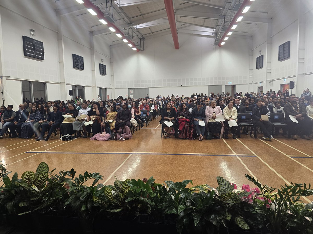 Standing room only tonight's citizenship ceremony with the ALI ATATU .   It's a great feeling seeing our community come :)