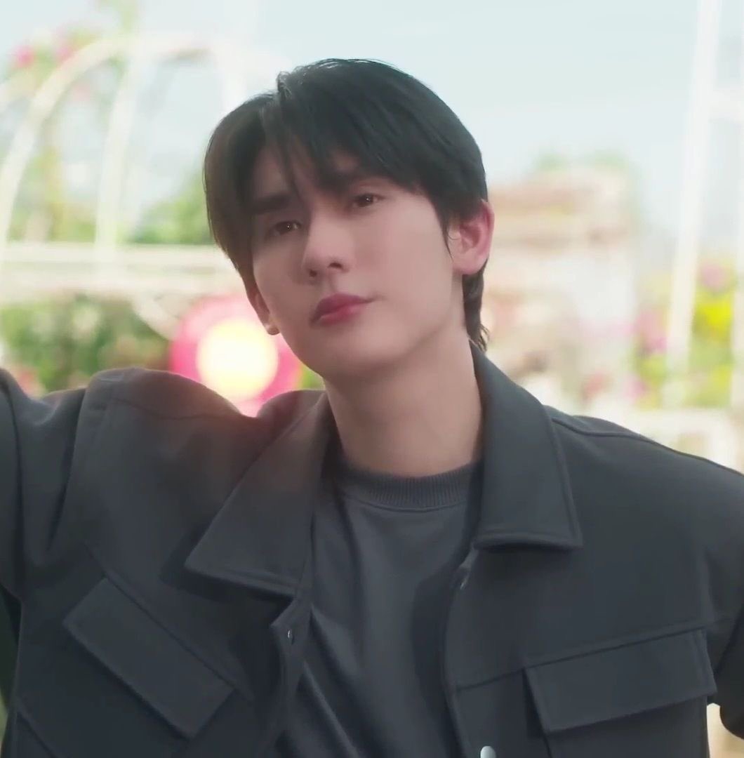 kasibooked's tweet photo. i can’t move on from p’shone 😣 p’shone come back to me

#ฟอสบุ๊ค #kasibook https://t.co/ZTzh3zLDPS