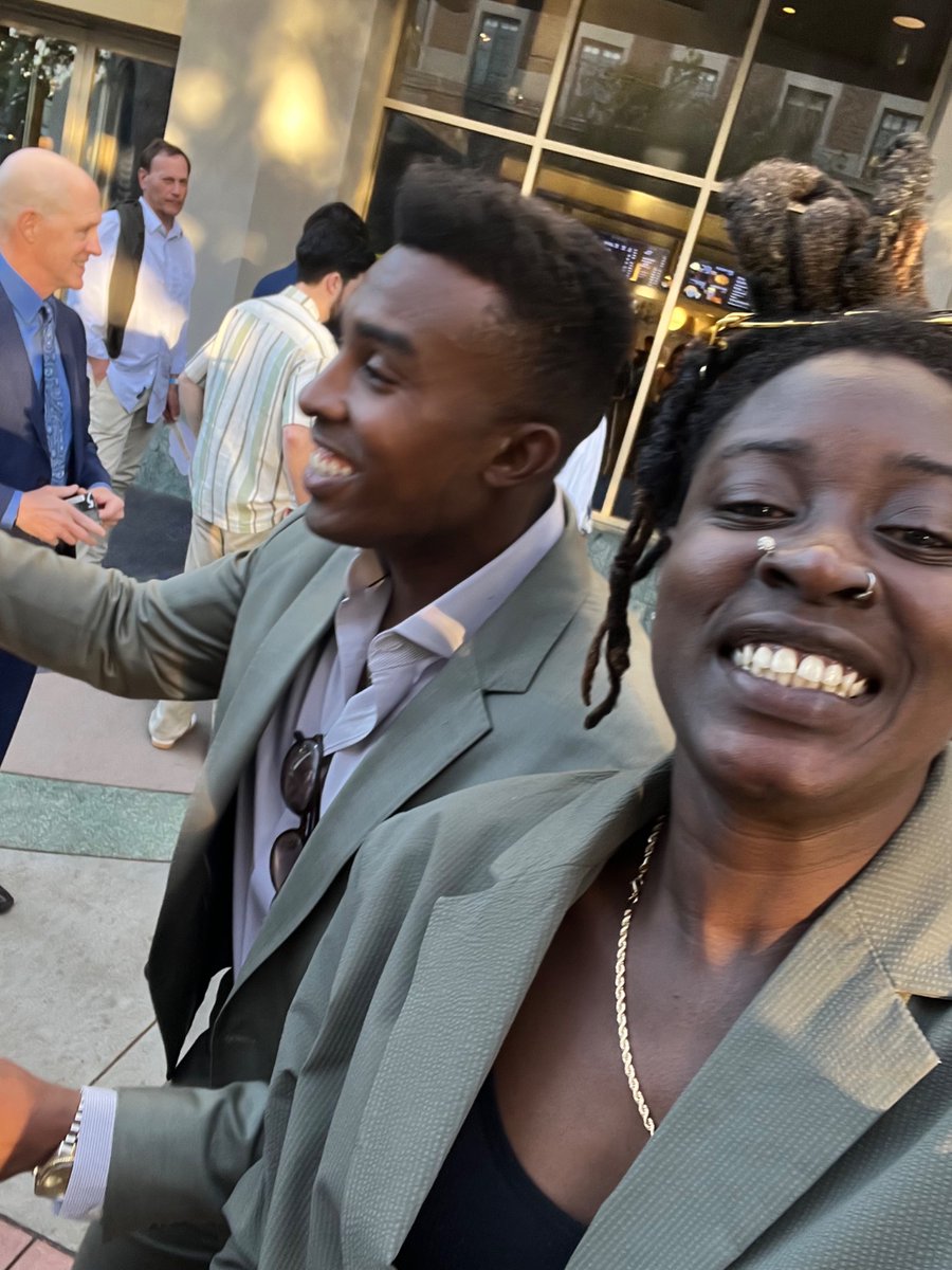 StarToomeyy's tweet image. Surrounded by #winners so I could never lose lmao just lost a million 💰💸💵 to the best average guy you’ll ever meet &amp;amp; amazing gamer shout out to you Kyle !! Way to represent for the #Survivor48