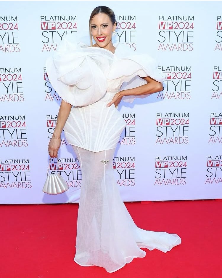 TheZipYard_IRL's tweet photo. Throwback to last year’s winner, https://t.co/jgzEKXNyQj , who won Best Dressed on the Night sponsored by The Zip Yard at the Platinum VIP Style Awards 2024 💛

The Zip Yard are delighted to be sponsoring this award again tonight! 

#platinumvipstyleawards #zipyardalterations https://t.co/6r201LahGg