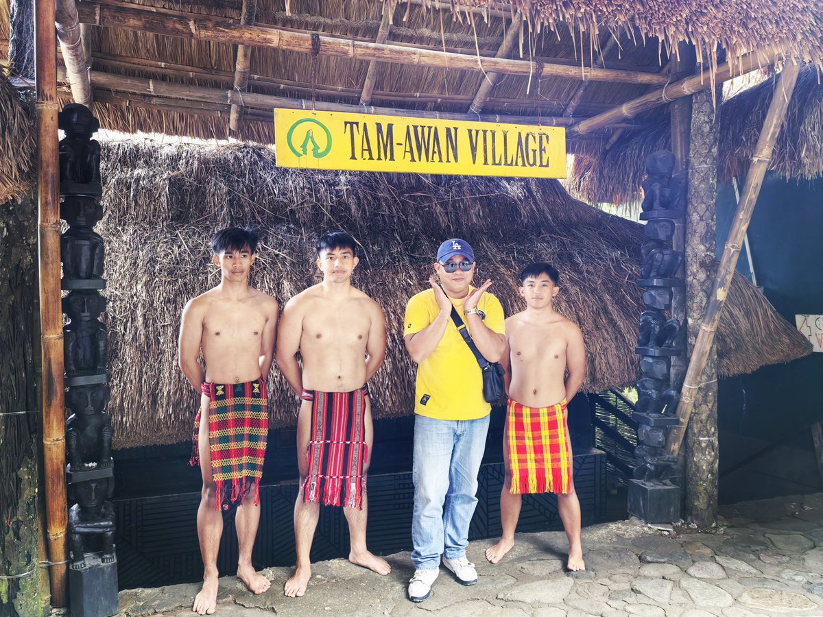 djmichaelling's tweet photo. Tinuod gyud diay nga daghang mga gwapa ug GWAPOOO kaayo nga Igorot diri sa Baguio 😅✌️

#AguyNoy
#AkoRayNalungkot
#KabisyoMyLovesSoSweet
#Sinta https://t.co/6hcrCiJTOk