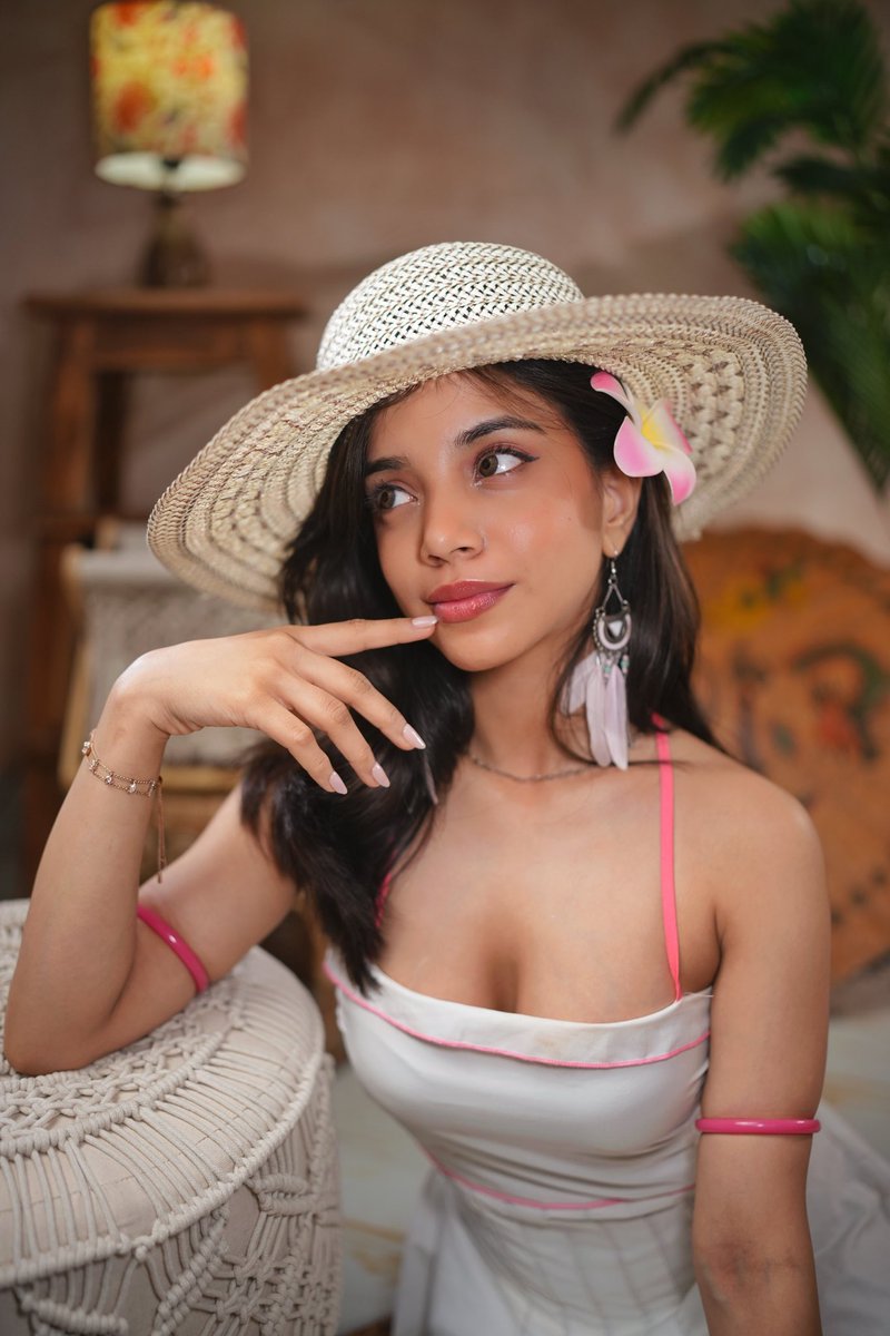 Muskan karia tweet media