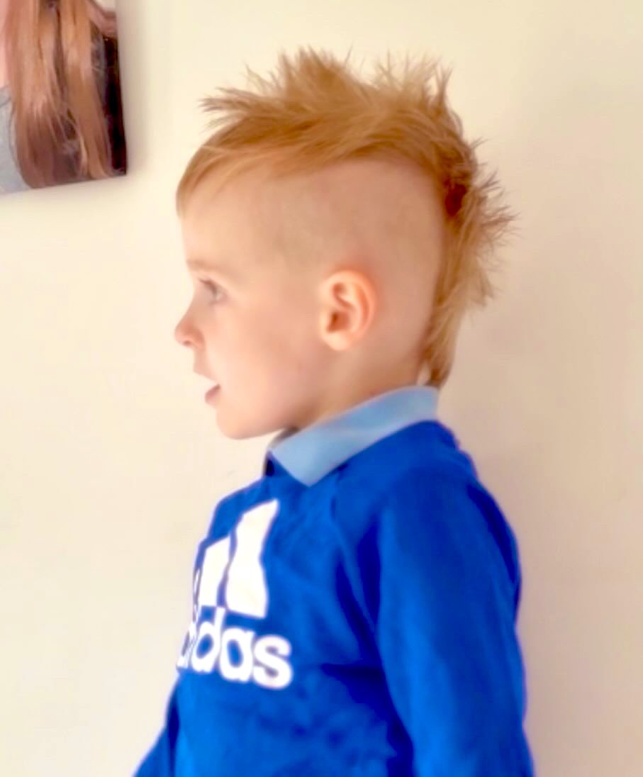 jakki_dee's tweet photo. The return of the messy Mohawk 🥹🩵👍🏻 https://t.co/T62RubuVjK
