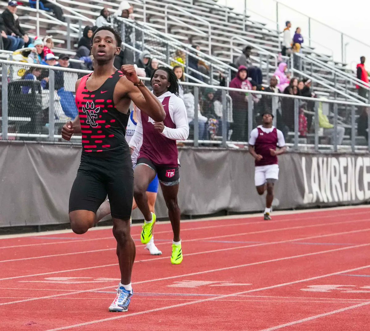 The weather was not great. But there were some outstanding performances from Thursday's boys' track and field sectional meets around Central Indiana. bit.ly/4krLGO1