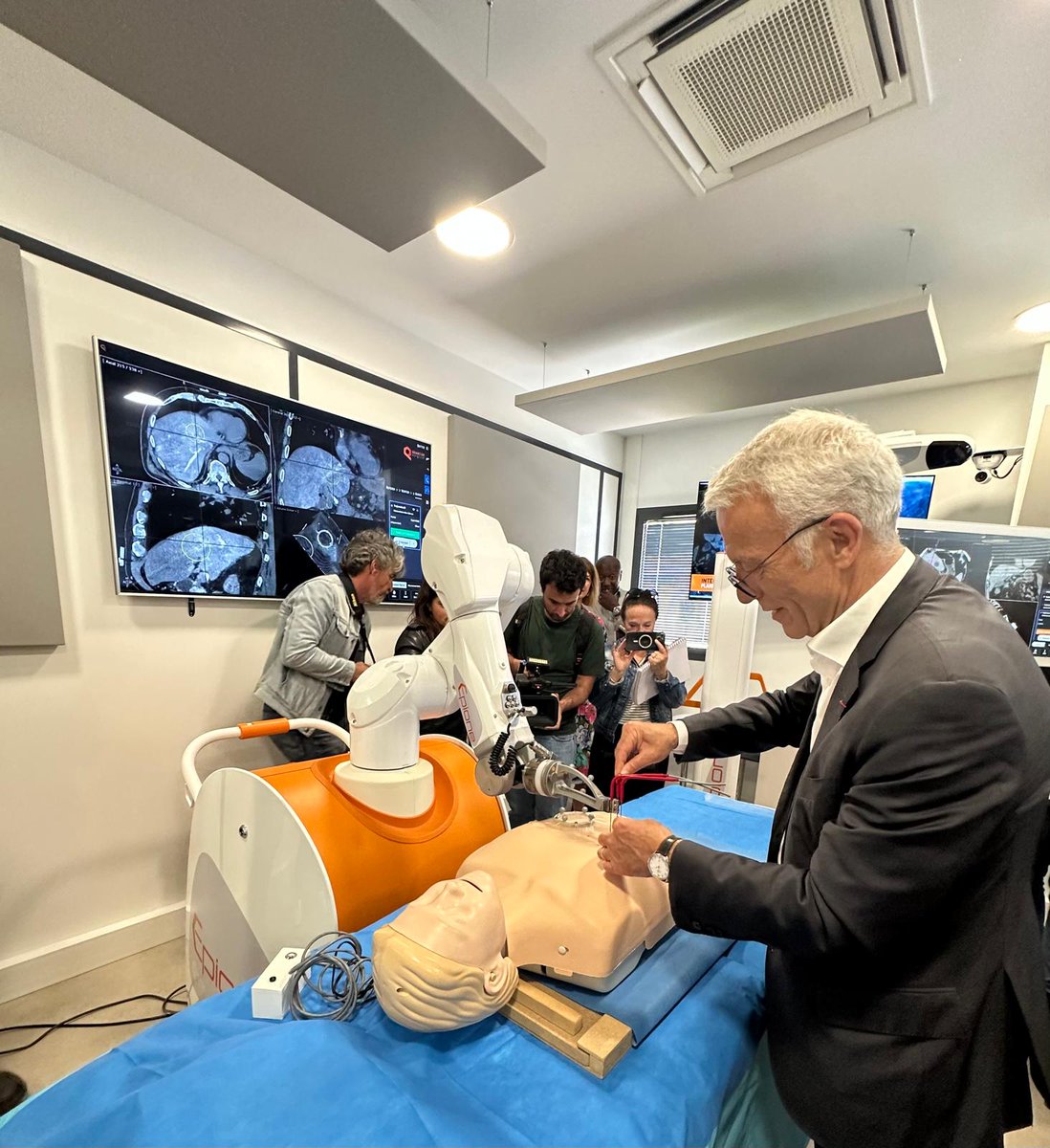 Patrick Martin tweet media