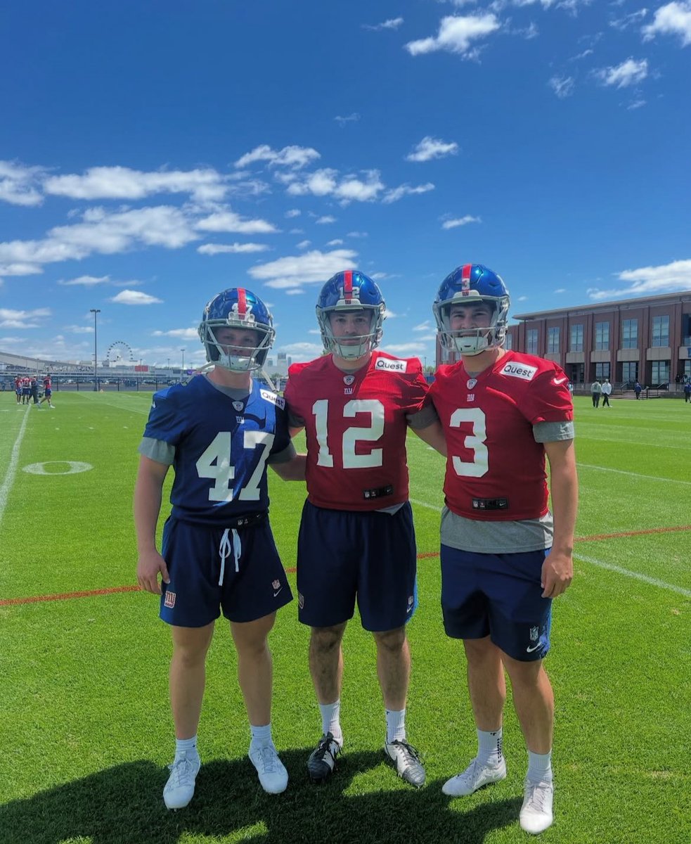 3strandsports's tweet image. The journey begins here.
Rookie Minicamp is officially underway, and our newest draft picks, undrafted free agents, and tryout players hit the field for the first time. They get three days to learn the system, show their skills, and get a taste of life in the NFL.