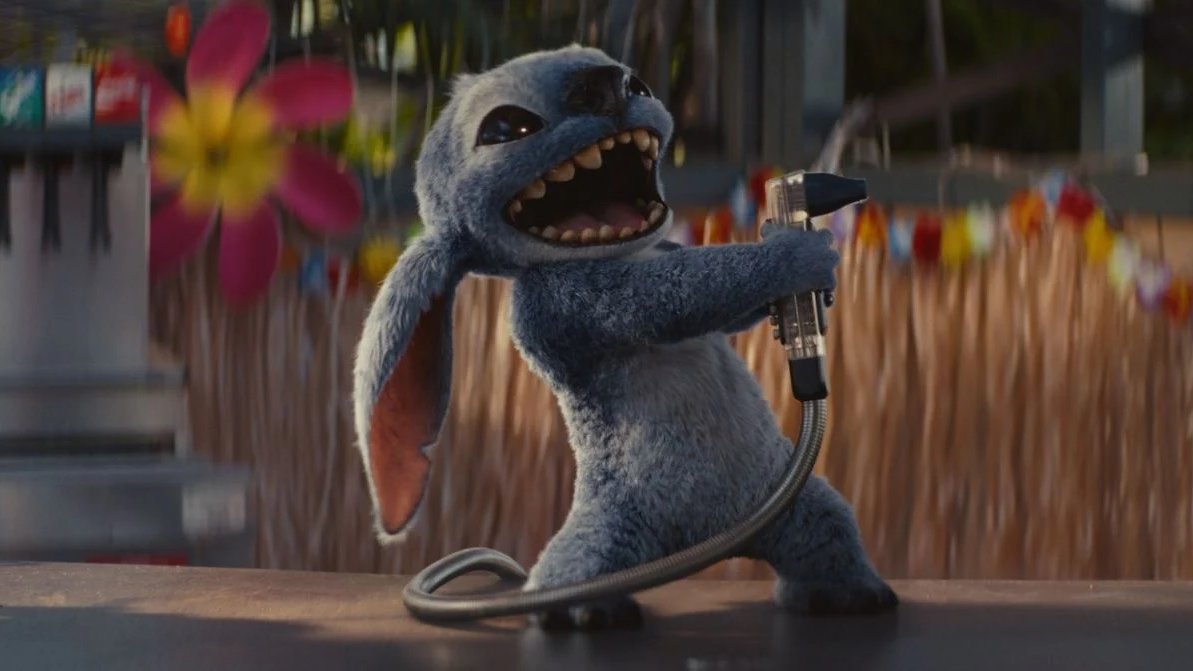 É ele! Em apenas um dia, o filme 'Lilo &amp; Stich' já arrecadou mais de R$11 milhões, batendo o recorde de melhor dia de estreia do ano no Brasil.

Foram mais de 500 mil pessoas apenas na estréia.