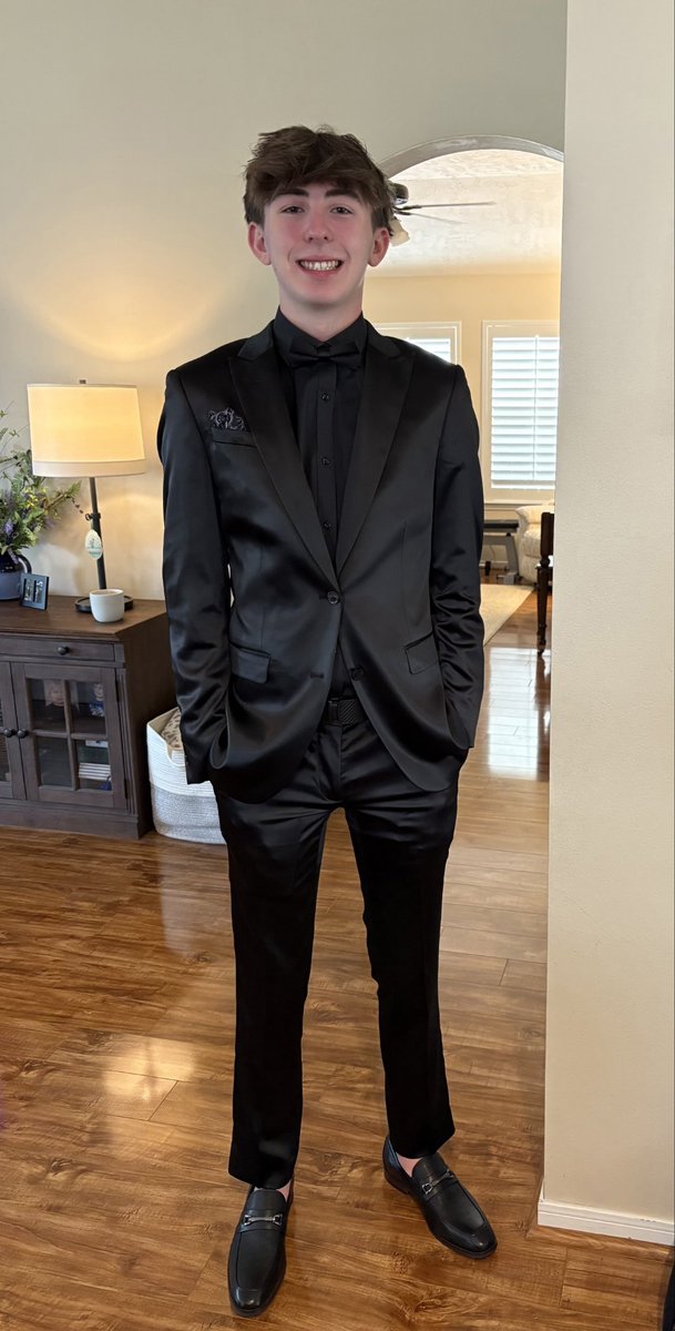 KleinCain_Golf's tweet photo. Senior shout-out to Luke Eiermann! πππΌββοΈ
Luke will be attending Texas State in the fall and majoring in Business Management!
Luke, you will be missed! ππ
#ReignCainForever https://t.co/IWGdAHQADx