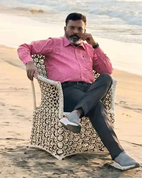 _BALAMURUGAN_R's tweet photo. விழ! விழ! எழுவோம்! வீழ்ந்து விடமாட்டோம்!
விடுதலைப்பாதை விட்டு ஒருபோதும் ��ிலக மாட்டோம்!

#politicalgamechanger_drthiruma https://t.co/2xcx9soGPs