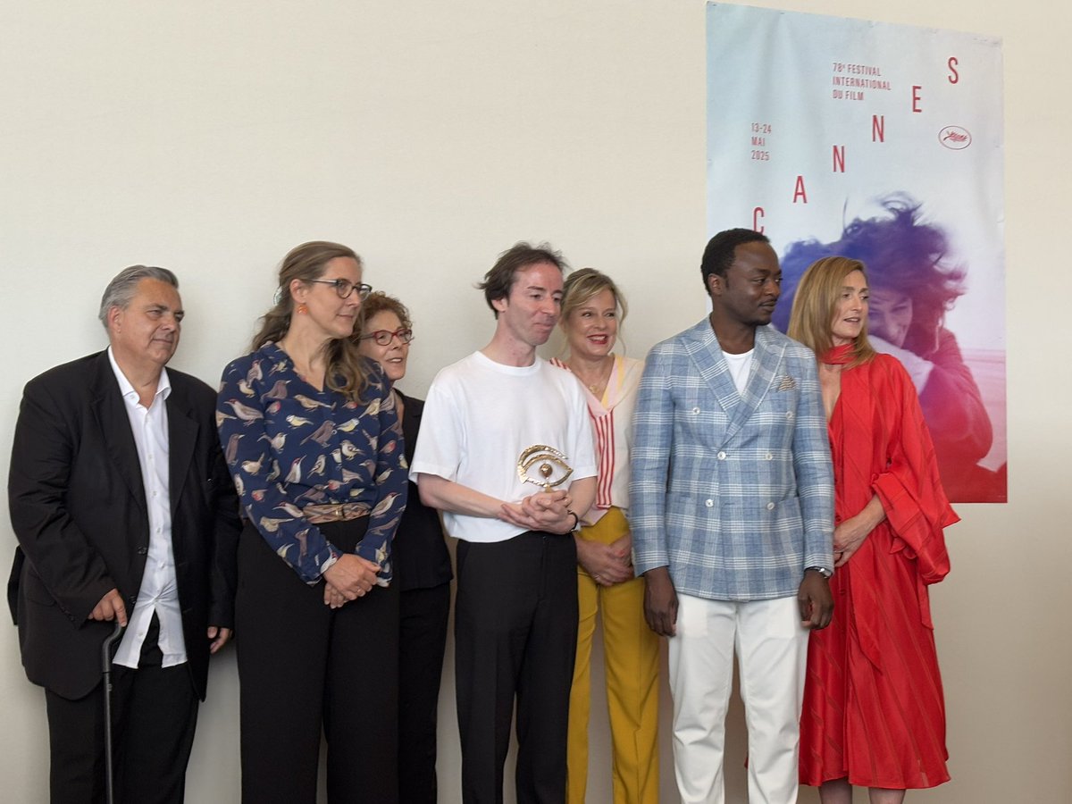 🎬 👁️ #Cannes2025 | Le palmarès de L’Œil d’or 2025 dévoilé ! 

🏆  L’Oeil d’or 2025 : Déni Oumar Pitsaev pour Imago 👏🏼👏🏼

🏆 Prix spécial du jury pour les 10 ans : Eugene Jarecki pour The Six Billion Dollar 👏🏼👏🏼

👉🏼 loeildor.scam.fr/actualites-res…