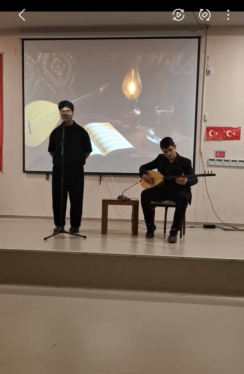 19 Mayıs Coşkusu Okulumuzda Yaşandı!
Milli Mücadele’nin 106. yılını, şiirler, müzikler ve tiyatro gösterileriyle coşkuyla kutladık.
Emeklerinden dolayı Özlem Dündar ve Zahide Seydioğulları öğretmenlerimize, katkı sunan tüm öğrenci ve öğretmenlerimize teşekkür ederiz.
#19Mayıs