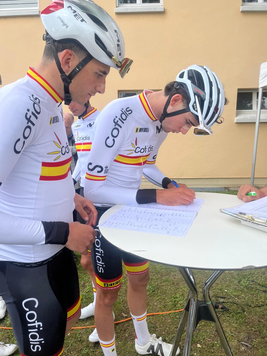 Real Federación Española de Ciclismo tweet media