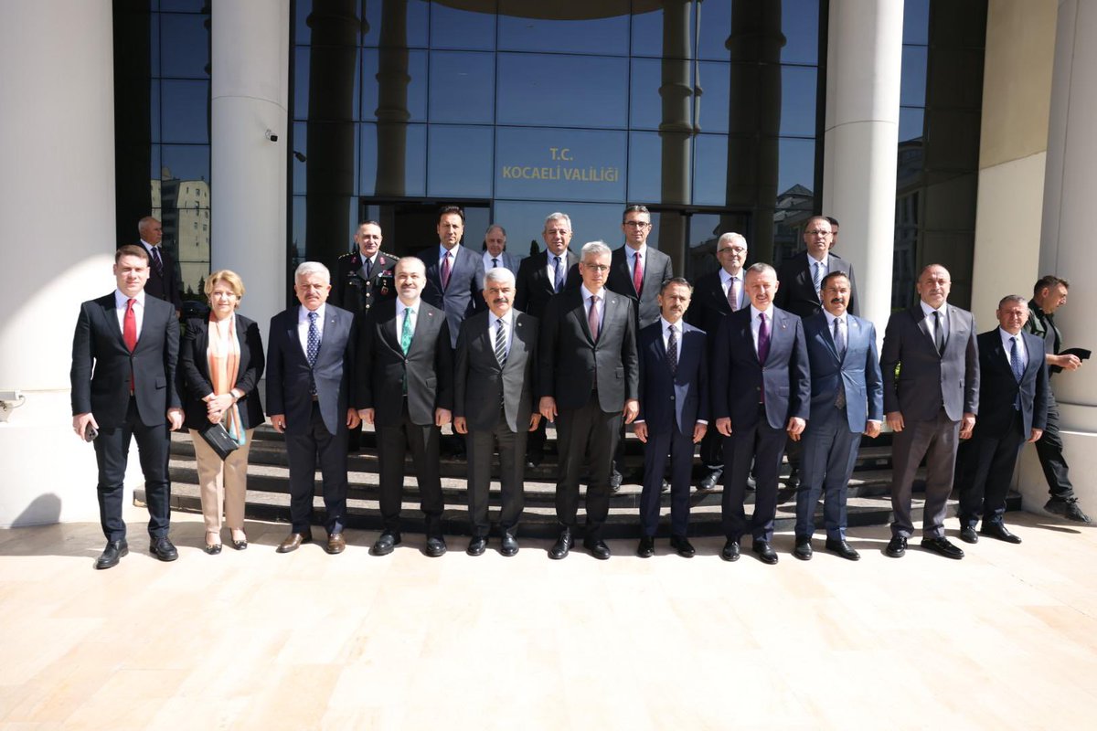 📍#Kocaeli 

Bugün Sağlık Bakanımız Sayın Prof.Dr.Kemal Memişoğlu’nu şehrimizde ağırlıyoruz.
Şehrimize hoşgeldiniz Sayın bakanım <a href="/drmemisoglu/">Prof. Dr. Kemal Memişoğlu</a> 💐
Bakanımızın <a href="/kocaelivaliligi/">TC Kocaeli Valiliği</a> ziyaretlerinden…
<a href="/saglikbakanligi/">T.C. Sağlık Bakanlığı</a>