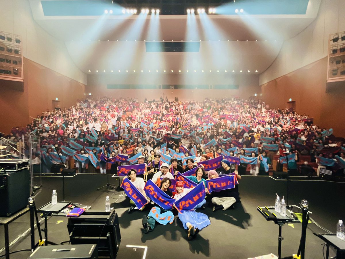 Penthouse_band's tweet photo. 𝙋𝙚𝙣𝙩𝙝𝙤𝙪𝙨𝙚
𝙊𝙉𝙀 𝙈𝘼𝙉 𝙇𝙄𝙑𝙀 𝙏𝙊𝙐𝙍 𝟐𝟎𝟐𝟓
“𝙈𝙞𝙙𝙣𝙞𝙜𝙝𝙩 𝘿𝙞𝙣𝙚𝙧”

5/23(Fri.)福岡
国際会議場メインホール
Thank you !!!

#Penthouse #MidnightDiner https://t.co/eBqwgRoF6L