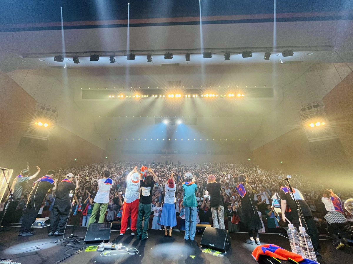 Penthouse_band's tweet photo. 𝙋𝙚𝙣𝙩𝙝𝙤𝙪𝙨𝙚
𝙊𝙉𝙀 𝙈𝘼𝙉 𝙇𝙄𝙑𝙀 𝙏𝙊𝙐𝙍 𝟐𝟎𝟐𝟓
“𝙈𝙞𝙙𝙣𝙞𝙜𝙝𝙩 𝘿𝙞𝙣𝙚𝙧”

5/23(Fri.)福岡
国際会議場メインホール
Thank you !!!

#Penthouse #MidnightDiner https://t.co/eBqwgRoF6L