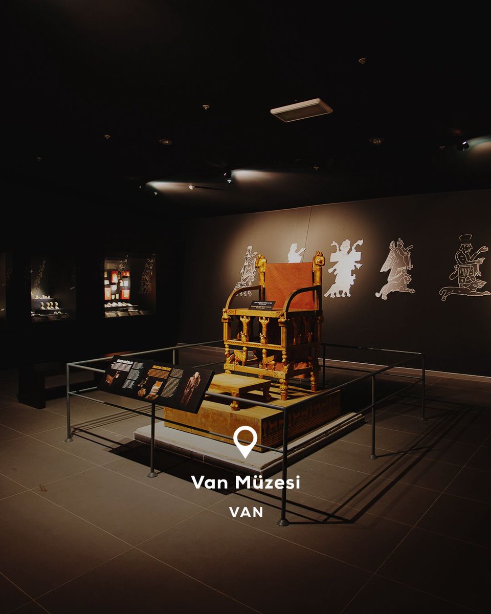 🏛Her müze geçmişe bir yolculuk, geleceğe bir ilhamdır. 

Hızla değişen dünyamızda geçmişimizle geleceğimiz arasında köprü ve toplumlar için kültürel sürdürülebilirliğin temel taşı olan tüm müzelerimizin 18-24 Mayıs Uluslararası Müzeler Günü ve Haftası kutlu olsun! 🇹🇷