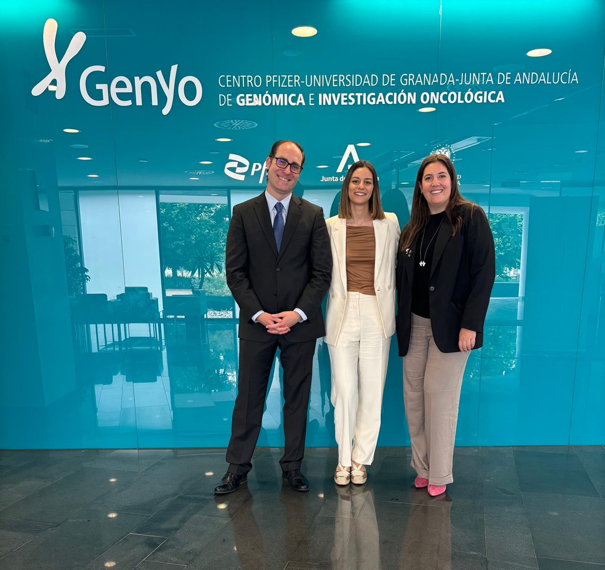 GENYO (@genyo_pts) on Twitter photo ¡Enhorabuena Araceli por la defensa de tu Tesis!🎓 ¡Enhorabuena Araceli por la defensa de tu Tesis!🎓