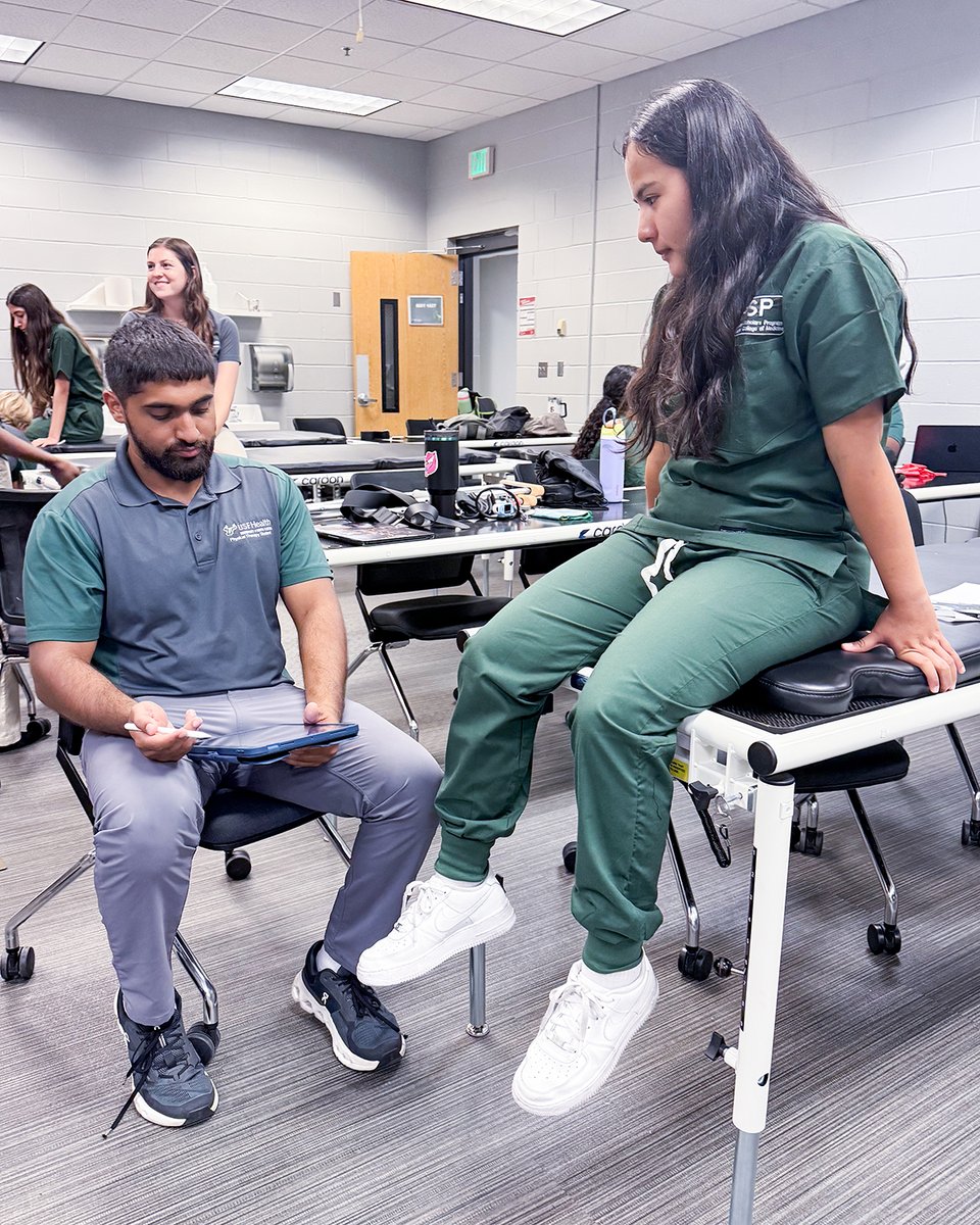 USFHealthMed's tweet image. Students from @USF_SPT_RS spent some time with the newest Pre-health Scholars Program participants for hands-on activities and discussion about the field of physical therapy. More info: bit.ly/3LA29jH @USFHealth