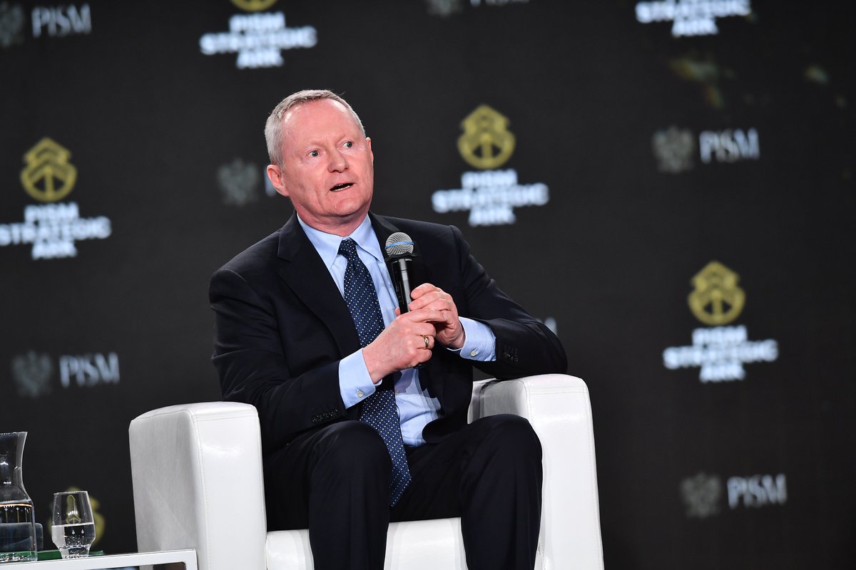 PISM (@pism_poland) on Twitter photo .<a href="/CommissionerHR/">Commissioner for Human Rights</a> explains at @Pism_Poland #StrategicArk that human rights is a language to deliver respect to human dignity, and that the human dignity, hence the human rights, needs to be placed at the centre of the post-conflict reconstructions. .<a href="/CommissionerHR/">Commissioner for Human Rights</a> explains at @Pism_Poland #StrategicArk that human rights is a language to deliver respect to human dignity, and that the human dignity, hence the human rights, needs to be placed at the centre of the post-conflict reconstructions.