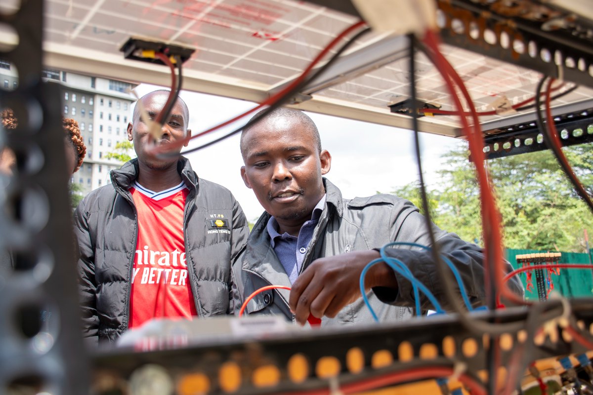 su_serc's tweet image. From getting the basics down in T1 to getting hands-on in T2, our trainers dove into solar PV, systems, and everything in between. Add in practicals + personal support = serious growth. 🔋🛠️ @StrathU @SBSKenya 

#PersonalizedAttention #SkillsThatMatter #FutureReady