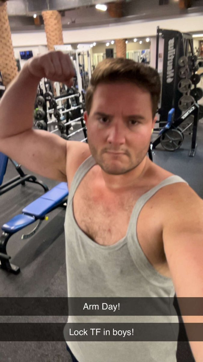 MrSmithofOKC's tweet photo. Self explanatory

#gymgay #gaygym #workout #werkout #gymslay #MrSmithofOKC https://t.co/Oo6UAM0OzA