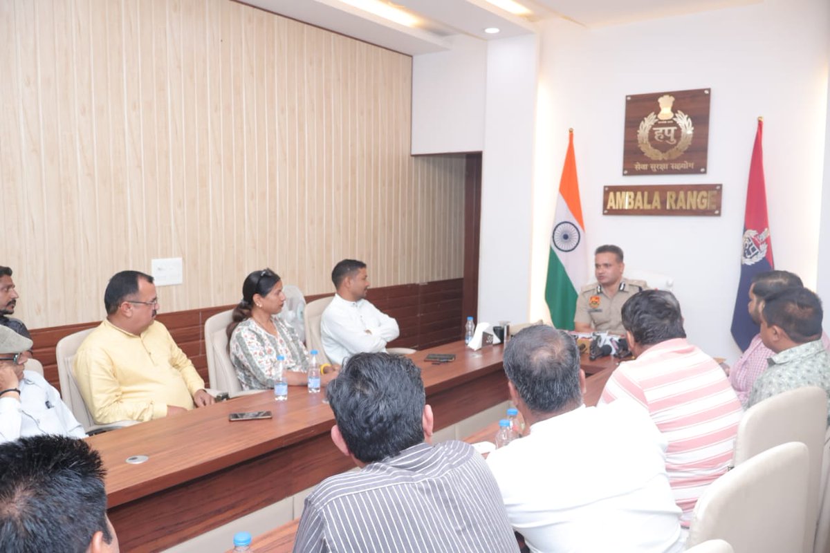 Pankaj Nain IPS (@ipspankajnain) on Twitter photo Had fruitful discussions with Media personnel of #Ambala District. Looking forward for their valuable inputs and contribution for effective policing .
#IGAmbala
<a href="/AmbalaPolice/">Ambala Police</a> Had fruitful discussions with Media personnel of #Ambala District. Looking forward for their valuable inputs and contribution for effective policing .
#IGAmbala
<a href="/AmbalaPolice/">Ambala Police</a>